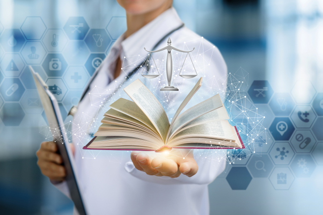 La réforme du Code de déontologie médicale s'adapte à l'exercice médical du XXIe siècle.