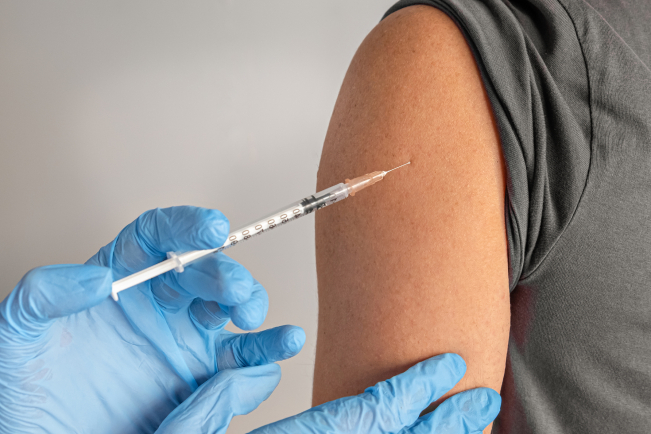 La DGS demande aux officines de revoir à la hausse les volumes précommandés en vaccins trivalents.