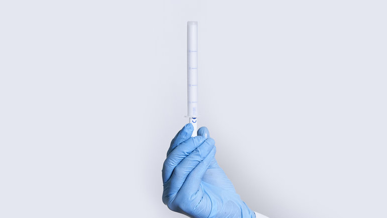 Première spécialité de captopril (IEC) sous forme buvable disponible en France.