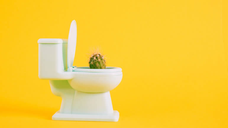 Ne pas se limiter au diagnostic de « crise hémorroïdaire ».