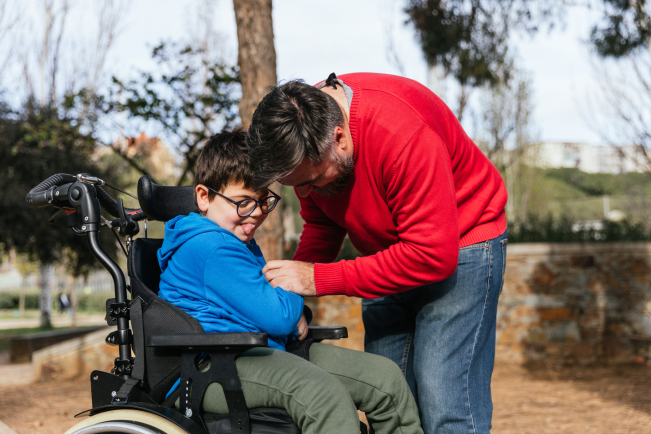Plus de 8 parents sur 10 aident quotidiennement leur enfant en situation de handicap.
