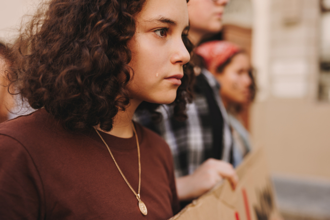 Les jeunes dénoncent un environnement d’apprentissage peu favorable au bien-être psychologique.