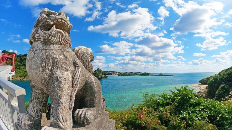 L'île japonaise d'Okinawa en passe de perdre son statut.