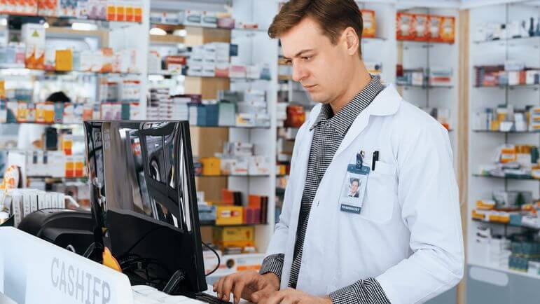 Les bouteilles rapportées au point de vente seront remboursées ou échangées.