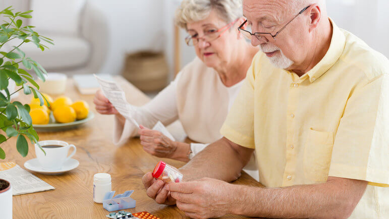 Prescriptions d’antibiotiques : augmentation notable chez les 65 ans ou plus.