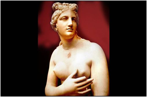 Statue d'Aphrodite (cliché @ Ricardo André Frantz sur Wikimedia).
