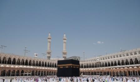 Le ministère saoudien de la santé a annoncé une restriction d'obtention des visas pour les pèlerinages en Arabie Saoudite.