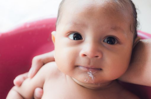 GELOPECTOSE est préconisé pour les besoins nutritionnels des nourrissons en cas de régurgitations