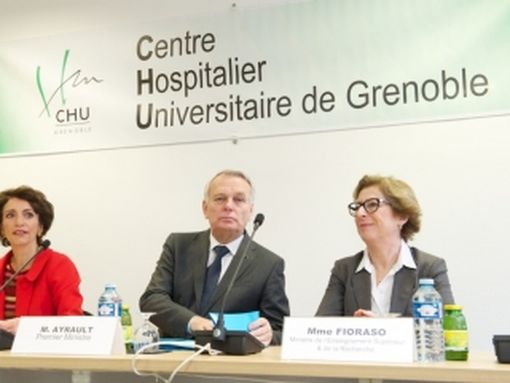 Jean-Marc Ayrault, Marisol Touraine et Geneviève Fioraso (photo  : Pierre Chabaud / Matignon)