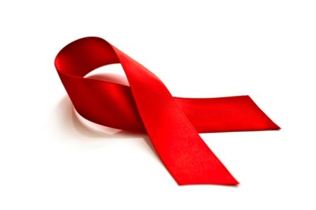 Le ruban rouge, symbole de la lutte contre le sida.