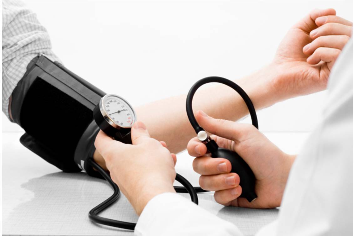 L'olmésartan est indiqué dans le traitement de l'hypertension artérielle essentielle. width=