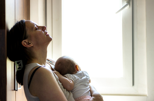 <p>En France, 1 mère sur 6 souffre de dépression du post-partum 2 mois après la naissance.</p>