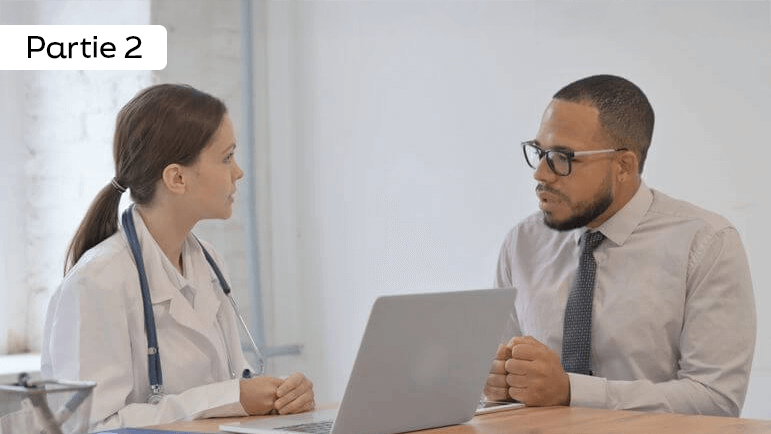 La médecine du travail participe notamment à la prévention des risques psychosociaux.