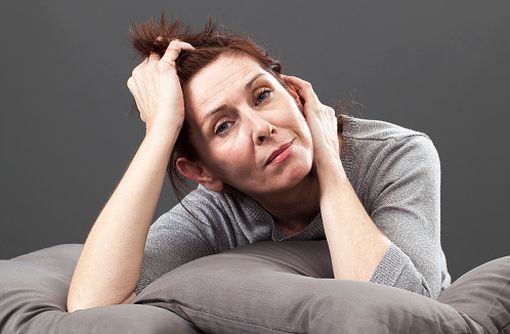 Des symptômes dépressifs plus ou moins importants peuvent survenir en périménopause (illustration).