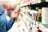 Les médicaments inscrits sur la liste de médication officinale peuvent être placés en accès direct par les pharmaciens dans leur officine (illustration).