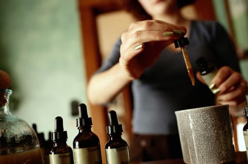 Les patients atteints d'un cancer utilisant exclusivement des thérapies