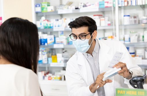 Les pharmaciens d'officine doivent contacter les patients auxquels des boîtes du lot défectueux de LOSARTAN/HYDROCHLOROTHIAZIDE BGR ont été délivrées (illustration).