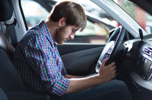 Les Français doivent être plus sensibilisés sur les incompatibilités qui existent entre conduite automobile et prise de médicaments (illustration).