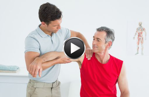 L'Académie préconise de rechercher, dès 50 ans, des signes de pré-fragilité, comme une baisse de la force musculaire (illustration).